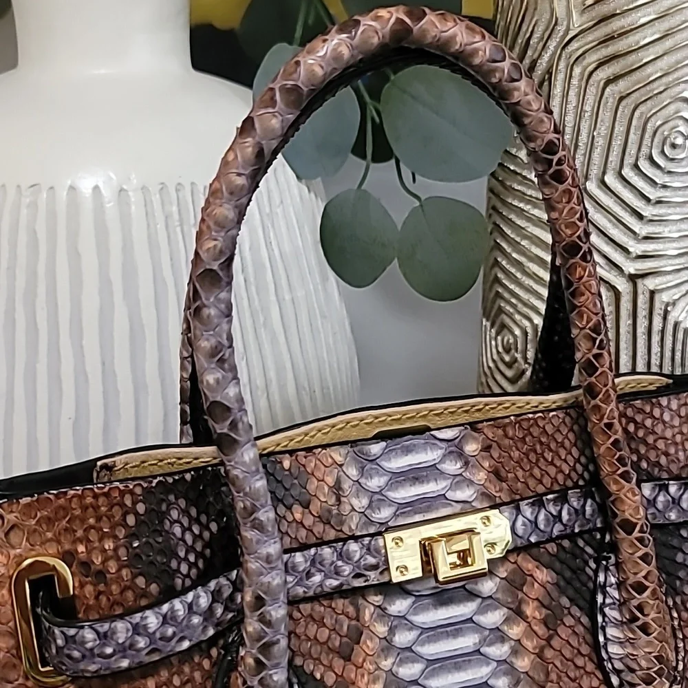 ♥️♥️♥️♥️♥️♥️💯 D'carlo GENUINE PHYTON STUNNING BAG BY D'Carlo 💯 HANDMADE !!! - Picture 11 of 12